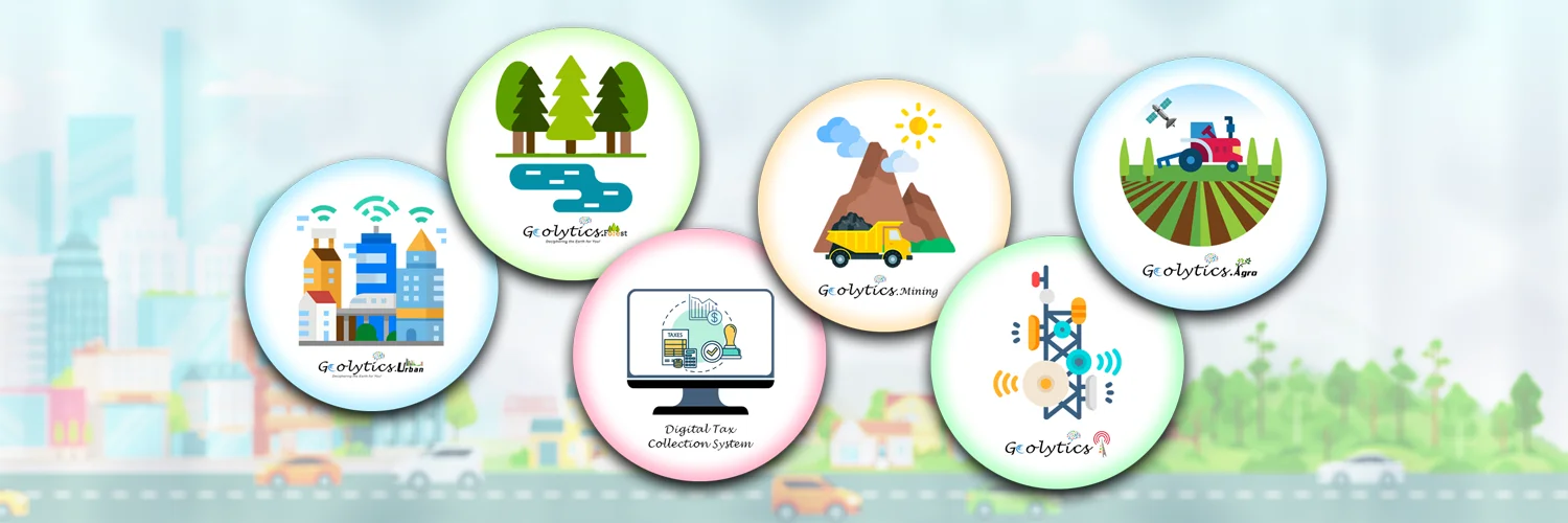 Mobile app integrated web gis platform